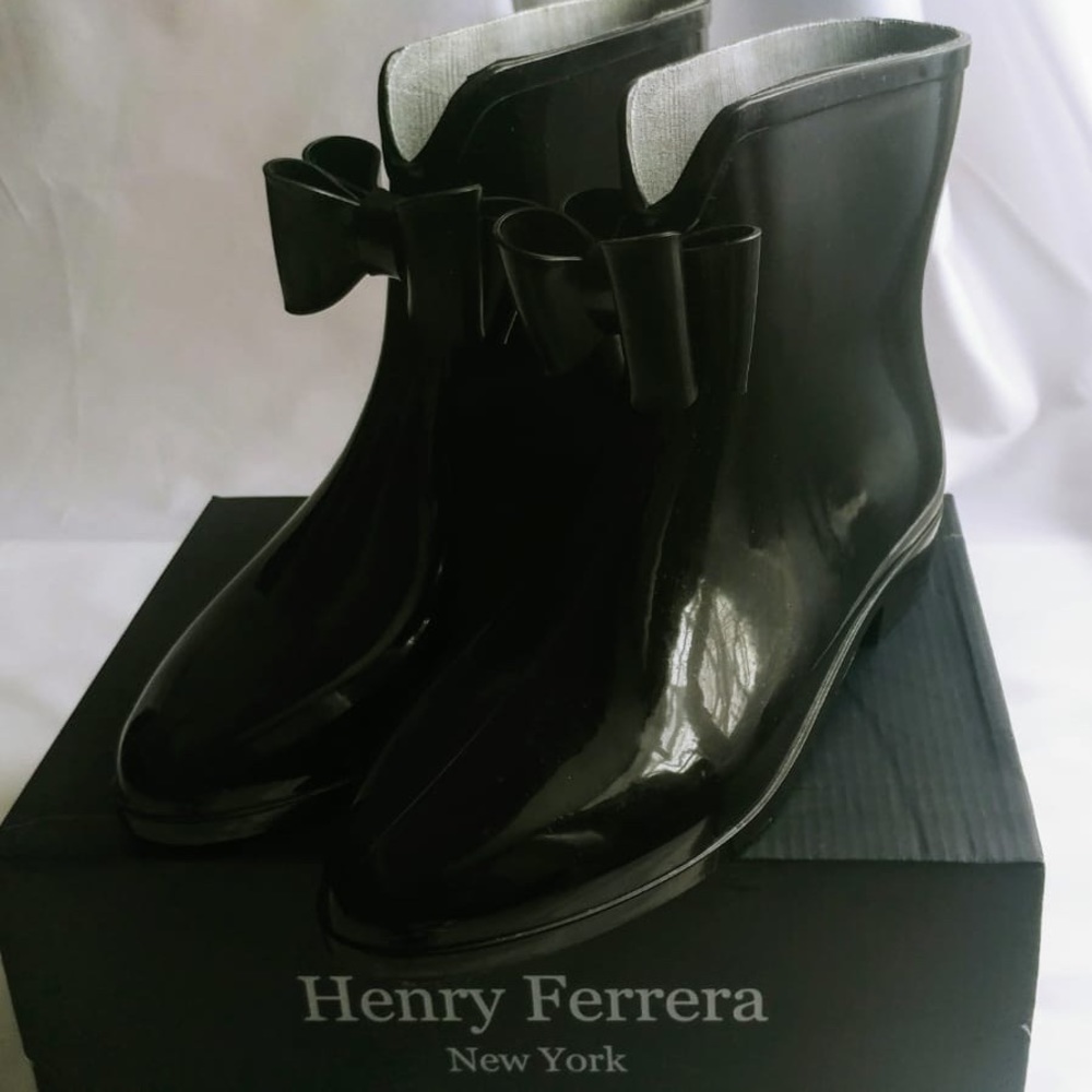 Henry Ferrera Rain/Snow Ankle Boots 10